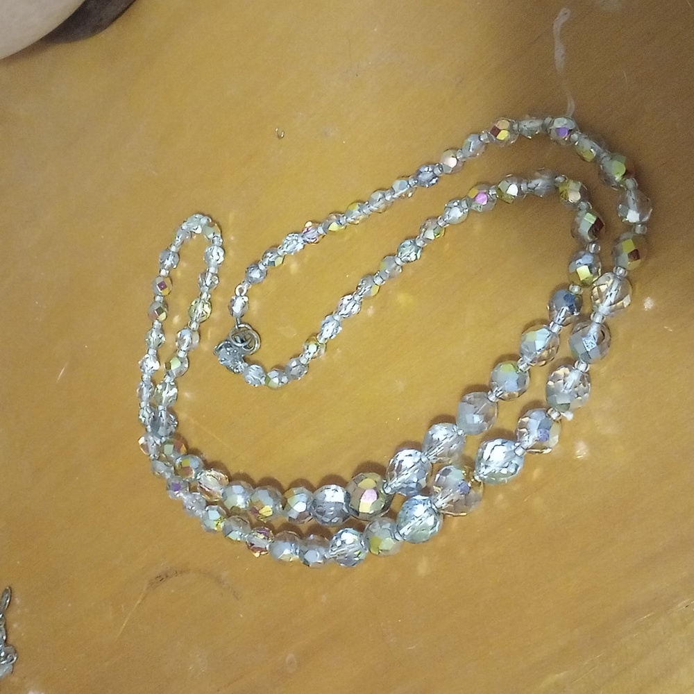 Joan Rivers Aurora borealis bead necklaces and bracelets - Picture 15 of 16